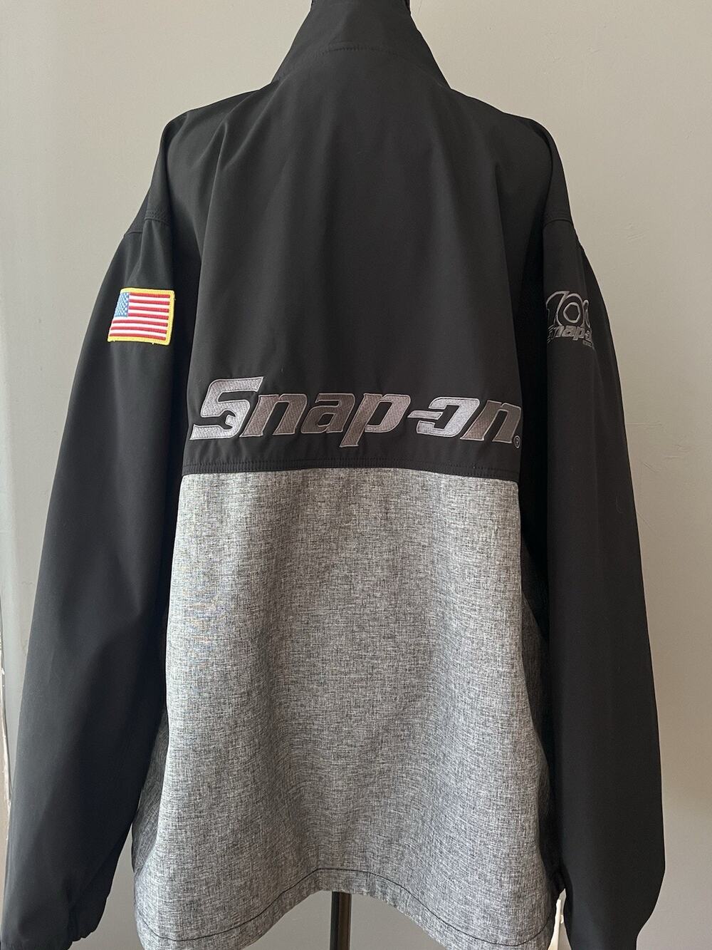 Snap On Jacket Men’s 100 Year Anniversary Size XL Zip Black Gray Cost